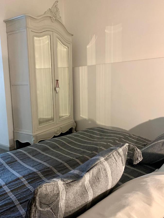 Suite Familiale- Deux Chambres Saint-Meme-les-Carrieres Kültér fotó